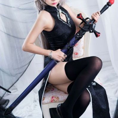 变成黑皮辣妹然后和朋友做